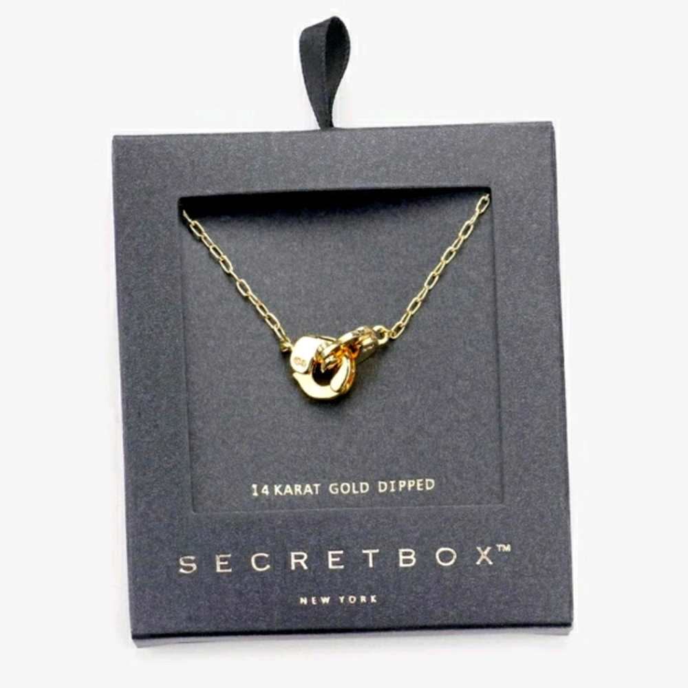 Metal Handcuffs Pendant Necklace